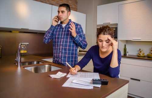Declaring Bankruptcy Because of Foreclosure Declaring Bankruptcy Because of Foreclosure